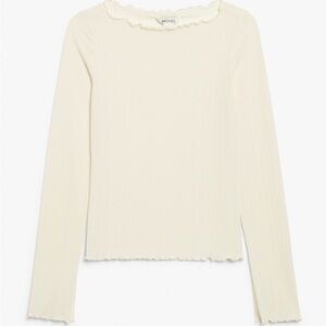 Super cute top new with tags from recycled materials